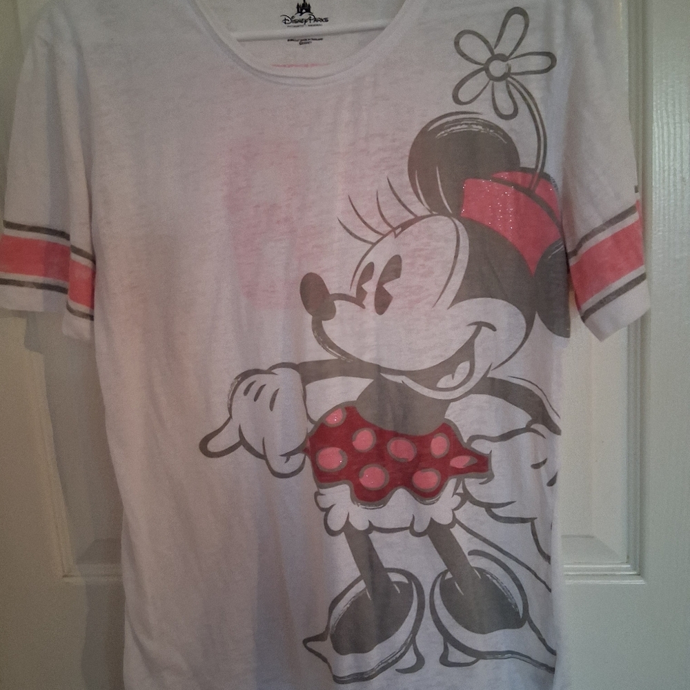 Disney Parks White Graphic Tee - Picture 5 of 6